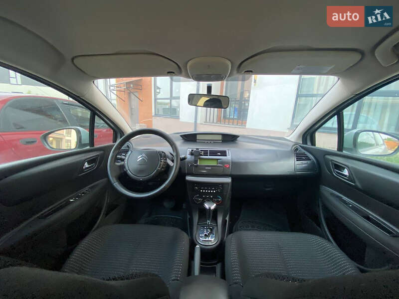 Хэтчбек Citroen C4 2009 в Буче