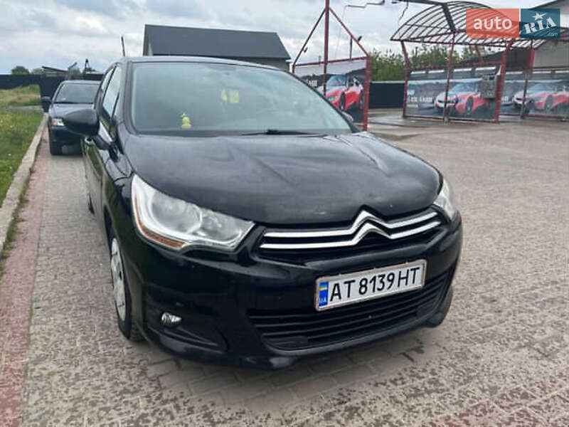 Хэтчбек Citroen C4 2012 в Ивано-Франковске