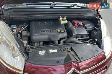 Хэтчбек Citroen C4 2007 в 