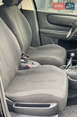 Хэтчбек Citroen C4 2009 в 