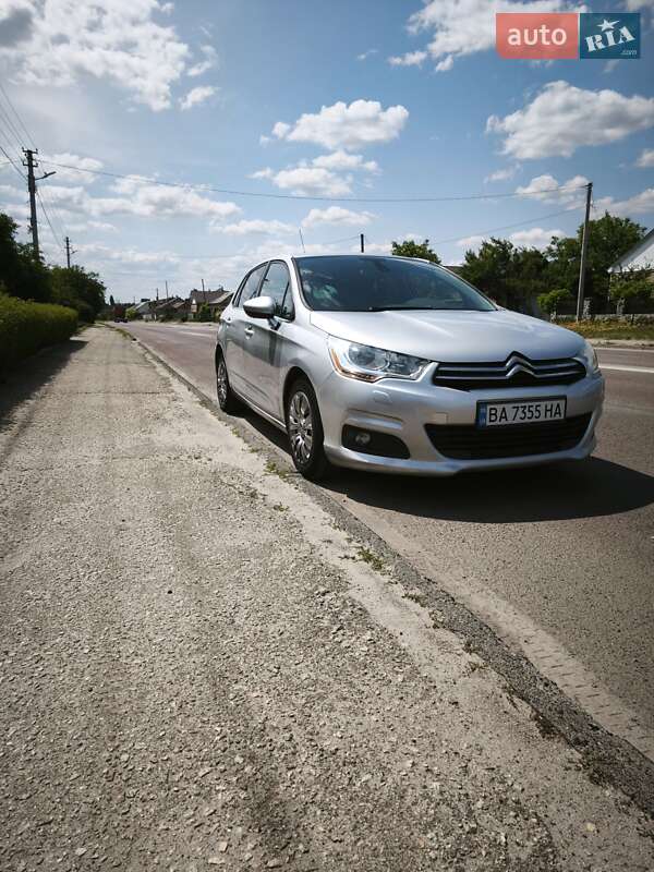 Citroen C4 2011
