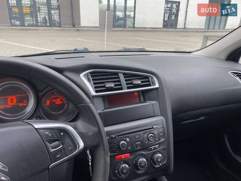 Хэтчбек Citroen C4 2012 в Софиевской Борщаговке