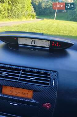 Хэтчбек Citroen C4 2007 в 