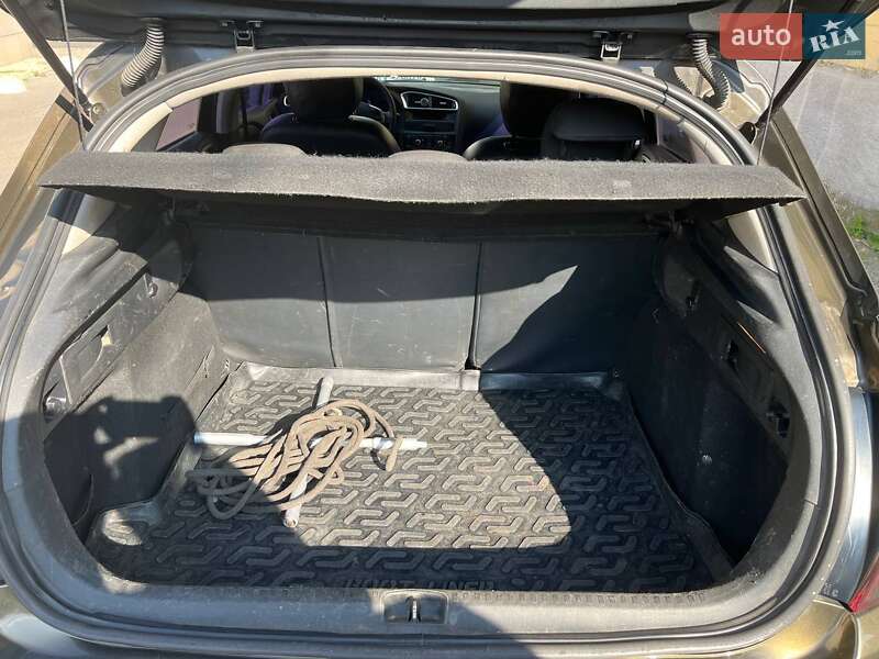 Хетчбек Citroen C4 2014 в Харкові