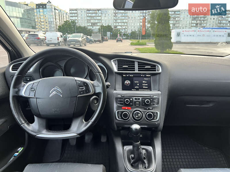Хэтчбек Citroen C4 2012 в Сумах