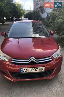 Хетчбек Citroen C4 2013 в 