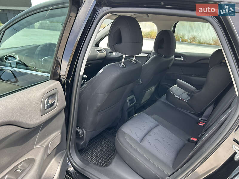 Хэтчбек Citroen C4 2014 в Тернополе фото 12 Хэтчбек Citroen C4 2014 в Тернополе