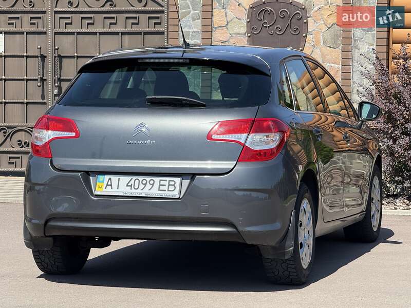 Хэтчбек Citroen C4 2012 в Киеве