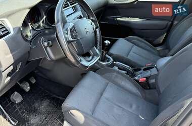 Хэтчбек Citroen C4 2012 в 