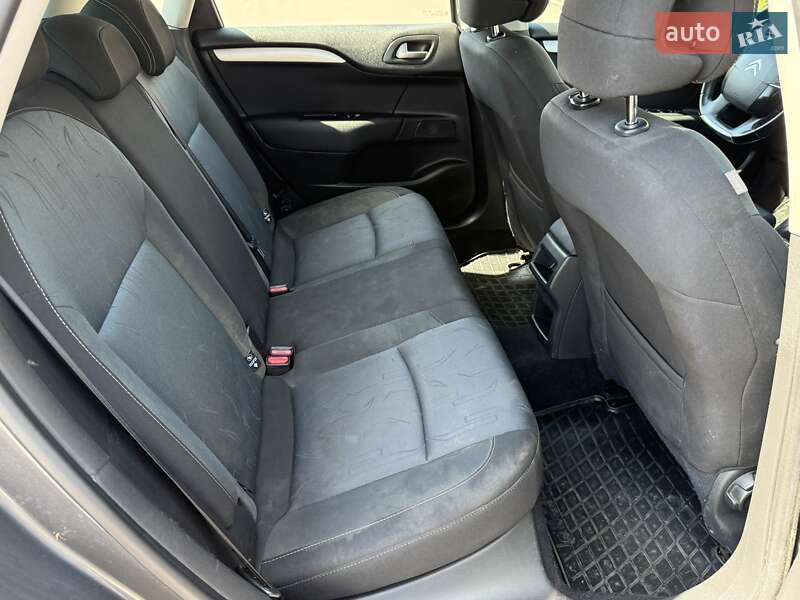 Хэтчбек Citroen C4 2012 в Киеве