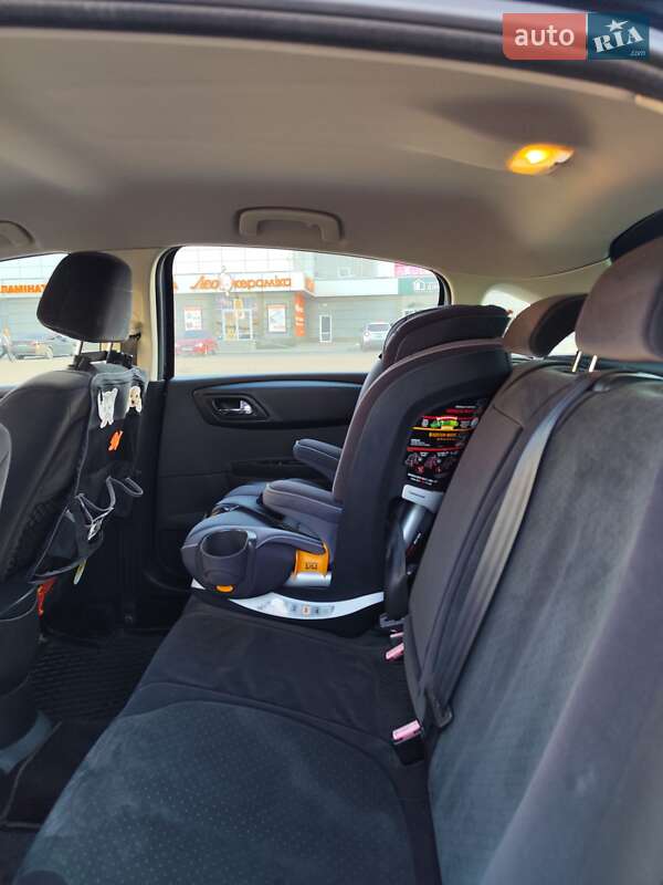 Хэтчбек Citroen C4 2008 в Полтаве