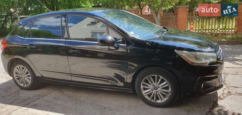 Хэтчбек Citroen C4 2010 в Ивано-Франковске