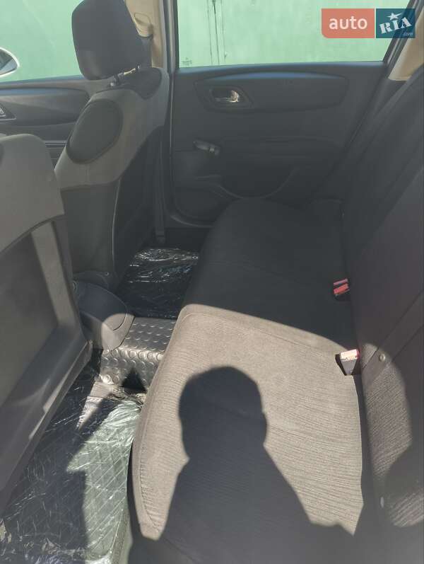 Хэтчбек Citroen C4 2009 в Звенигородке