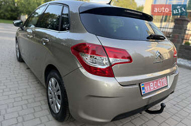 Хэтчбек Citroen C4 2011 в 