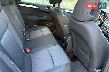 Хэтчбек Citroen C4 2011 в 