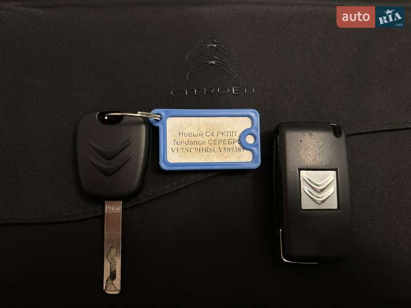 Хэтчбек Citroen C4 2012 в Каменец-Подольском