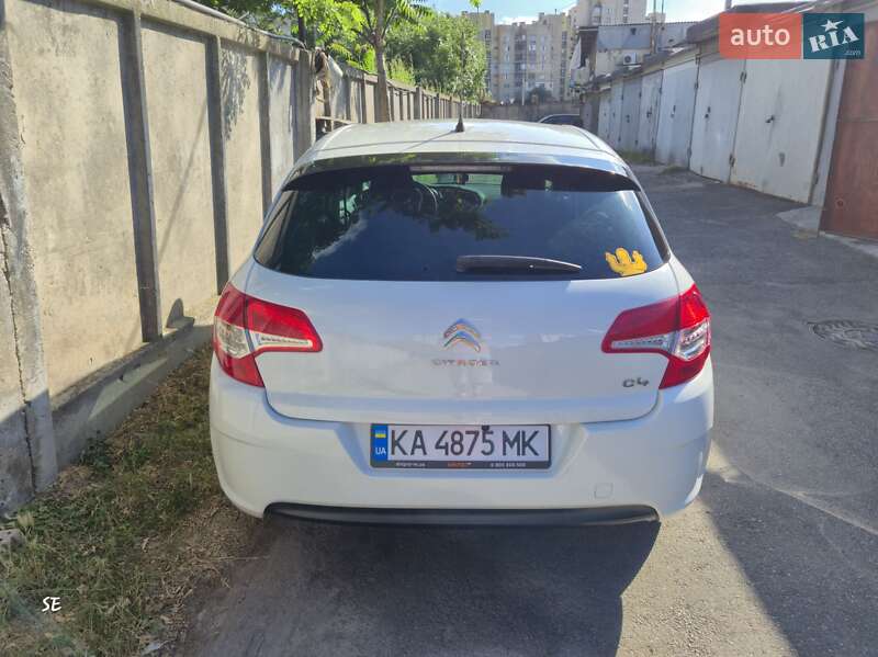 Хетчбек Citroen C4 2013 в Києві