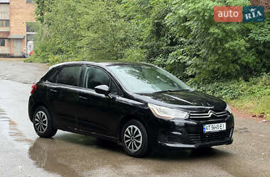 Хэтчбек Citroen C4 2012 в 
