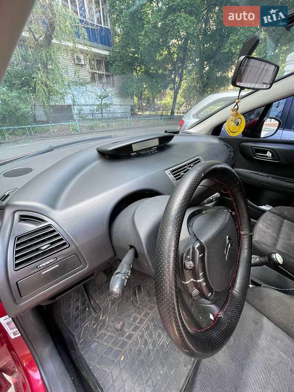 Хетчбек Citroen C4 2010 в Києві