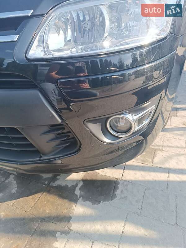 Хэтчбек Citroen C4 2008 в Млинове