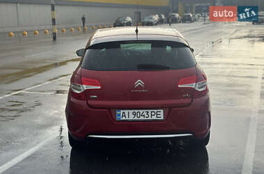 Хэтчбек Citroen C4 2012 в 