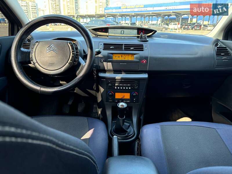 Хэтчбек Citroen C4 2007 в Киеве