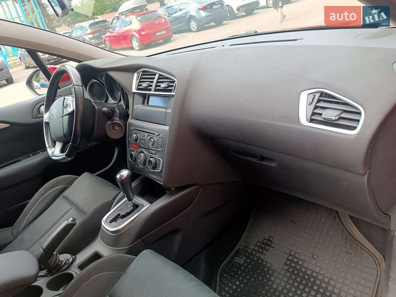 Хэтчбек Citroen C4 2011 в Киеве
