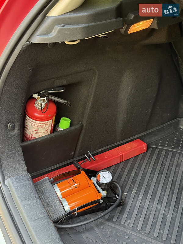 Хэтчбек Citroen C4 2006 в Броварах