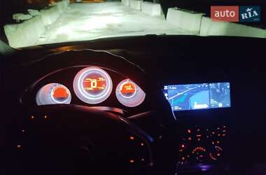Хетчбек Citroen C4 2012 в 