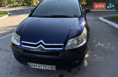Хэтчбек Citroen C4 2005 в 