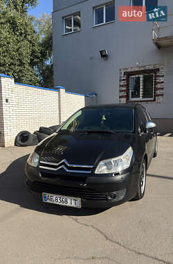 Хэтчбек Citroen C4 2006 в 