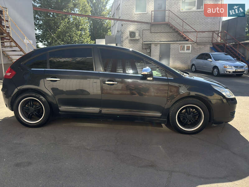 Хэтчбек Citroen C4 2006 в Днепре