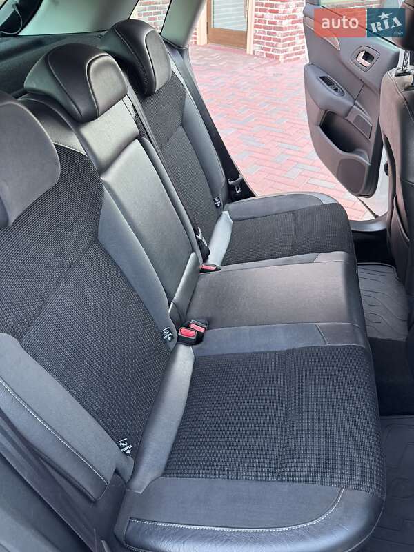 Хэтчбек Citroen C4 2012 в Черновцах фото 22 Хэтчбек Citroen C4 2012 в Черновцах