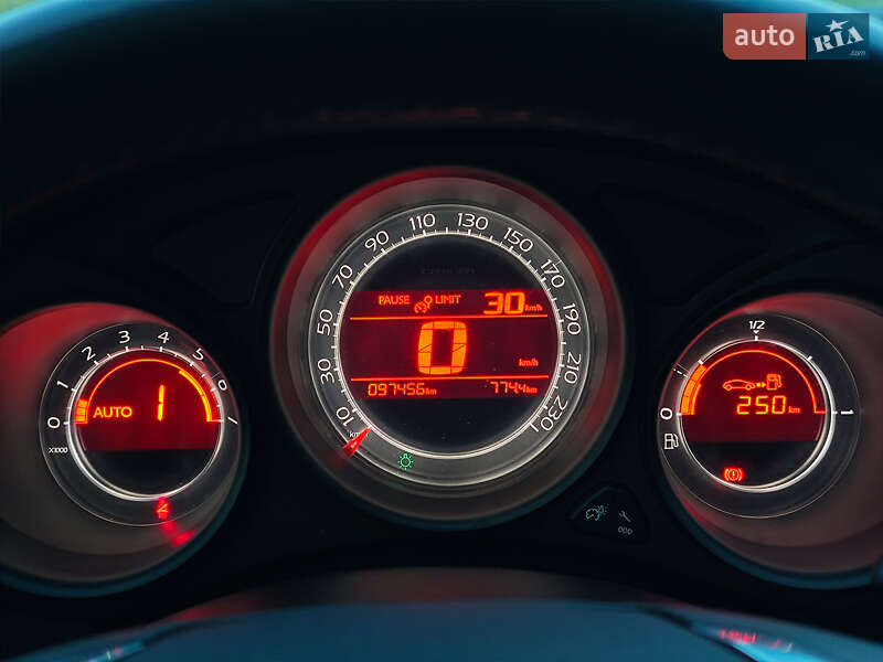 Хэтчбек Citroen C4 2013 в Запорожье