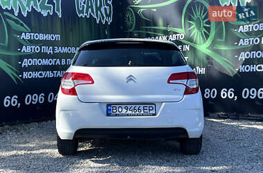 Хэтчбек Citroen C4 2012 в 