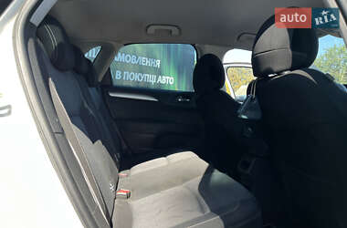 Хэтчбек Citroen C4 2012 в 