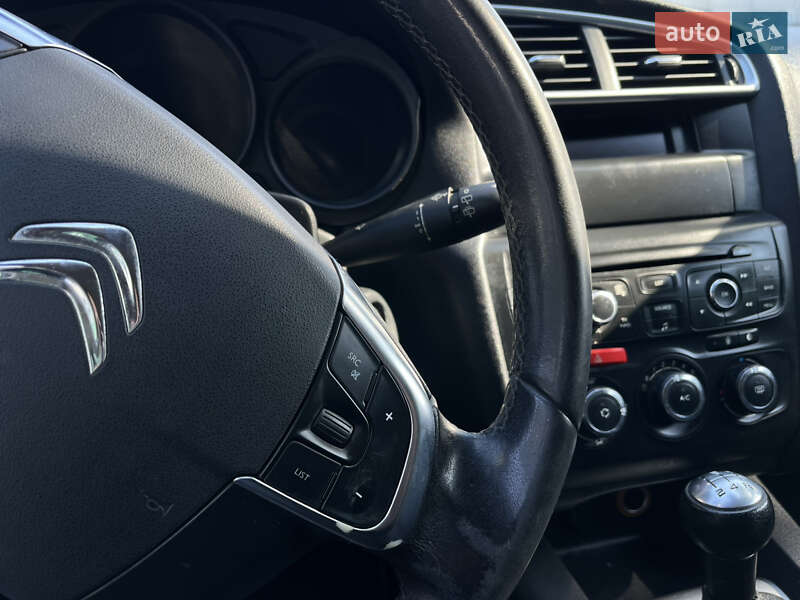 Хэтчбек Citroen C4 2012 в Харькове