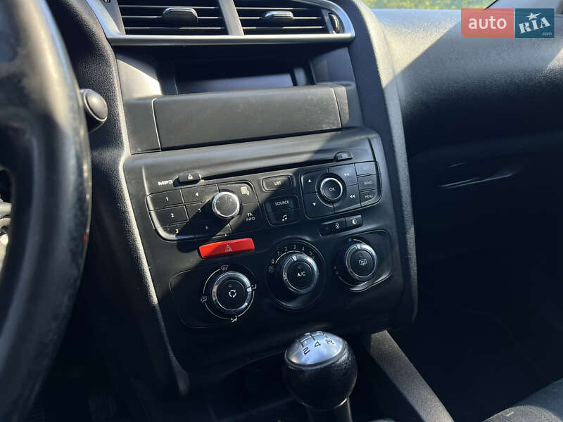 Хэтчбек Citroen C4 2012 в Харькове