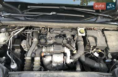 Хэтчбек Citroen C4 2013 в 