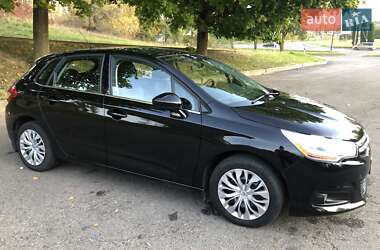 Хэтчбек Citroen C4 2013 в 