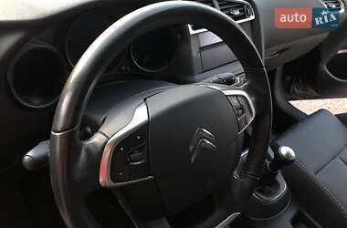Хэтчбек Citroen C4 2013 в 