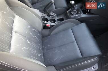 Хэтчбек Citroen C4 2013 в 
