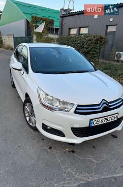 Хэтчбек Citroen C4 2011 в 