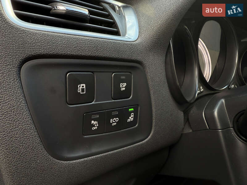 Хетчбек Citroen C4 2012 в Львові фото 14 Хетчбек Citroen C4 2012 в Львові