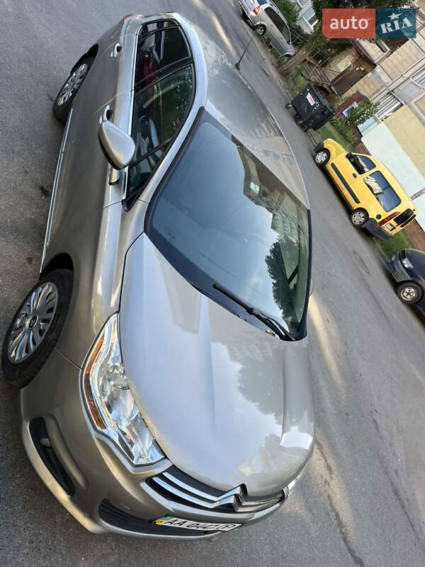 Хэтчбек Citroen C4 2013 в Киеве