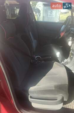 Хэтчбек Citroen C4 2009 в 