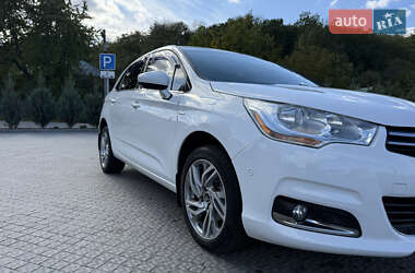 Хэтчбек Citroen C4 2012 в Полтаве