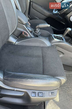 Хэтчбек Citroen C4 2012 в 