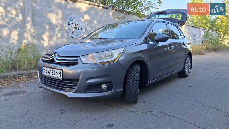 Citroen C4 2011