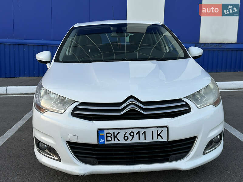 Хэтчбек Citroen C4 2012 в Ровно